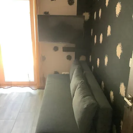 Apartment Zr9